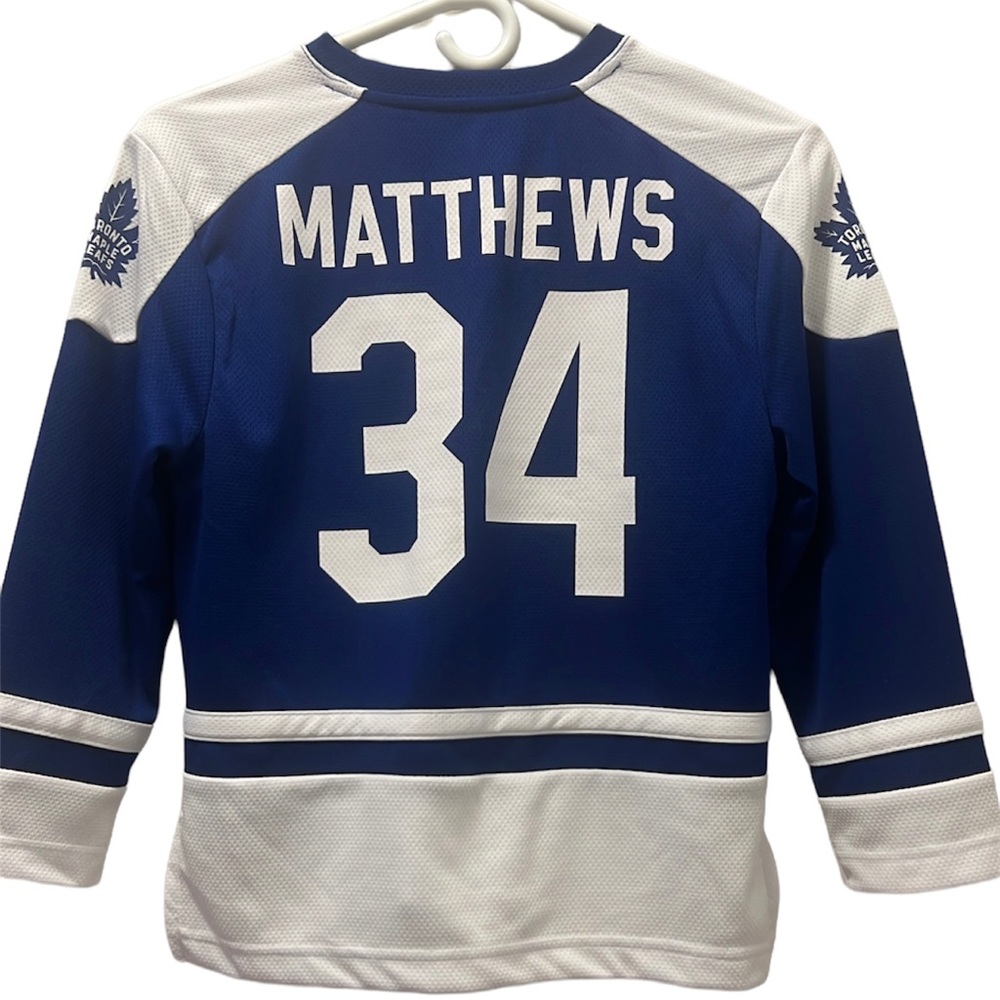 Toronto Maple leafs shirt - Picture 3 of 3